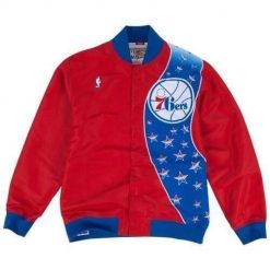 Kurtka NBA Philadelphia 76ers authentic. Czerwone kurtki Mitchell & Ness, bez wzorów, bez kaptura. W wyprzedaży za 504.00 zł.