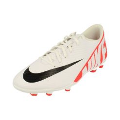 Korki Sportowe Męskie Nike Vapor 15 Club FG/MG. Białe buty do biegania Nike, bez wzorów, bez zapięcia, do biegania. Za 228.80 zł.