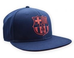 Czapka z daszkiem FC Barcelona - oficjalna licencjonowana. Niebieskie czapki z daszkiem Puma, bez wzorów, z materiału. Za 99.00 zł.