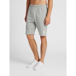 Krótki Hummel sweat. Szare szorty Hummel, l, bez wzorów, sportowe. Za 141.00 zł.