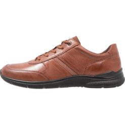 Ecco IRVING Sneakersy niskie mahogany. Buty sportowe casual marki ecco. Za 399.00 zł.