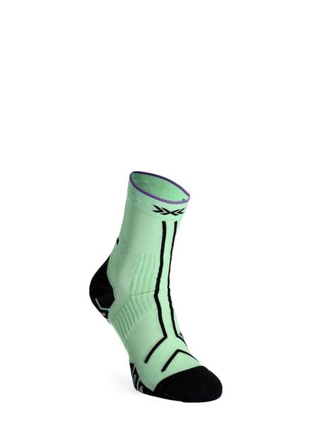 Skarpety do biegania X-Socks Trailrun Terraskin Expert Crew. Zielone skarpety X-Socks, bez wzorów, z materiału. Za 170.49 zł.