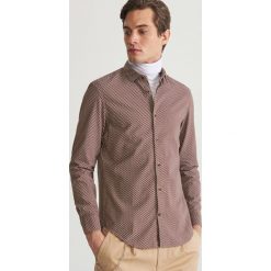 Bawełniana koszula regular fit - Wielobarwn. Koszule marki Reserved. W wyprzedaży za 49.99 zł.