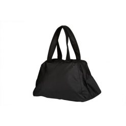 Torba sporotwa Arena Fast Shoulder Bag. Czarne torby na ramię Arena, bez wzorów, na ramię, bez dodatków. Za 164.99 zł.