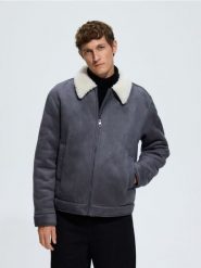 Kurtka sherpa z kołnierzem - ciemnoszary. Szare kurtki Reserved, l, bez wzorów, z dzianiny, bez kaptura. Za 279.99 zł.