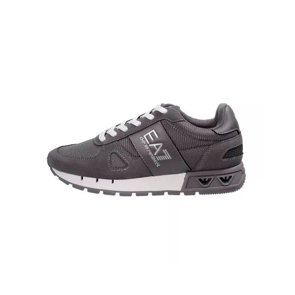 Sneakersy męskie EA7 Emporio Armani Legacy buty sportowe brązowe. Szare buty sportowe casual EA7, bez wzorów, bez zapięcia. Za 679.00 zł.