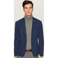 Melanżowa marynarka slim fit - Granatowy. Marynarki marki Reserved. W wyprzedaży za 119.99 zł.