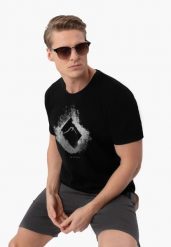 T-shirt z nadrukiem T-NEX. Czarne t-shirty Volcano, l, bez wzorów, z bawełny, bez kołnierzyka, bez ramiączek. Za 69.99 zł.