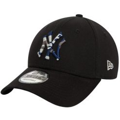 Czapka z daszkiem męska New Era League Essentials 39THIRTY New York Yankees Cap. Czarne czapki z daszkiem New Era, bez wzorów, z bawełny. Za 129.99 zł.