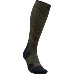 Skarpetki kompresyjne merino Bauerfeind. Zielone skarpety BAUERFEIND, bez wzorów, z wełny. Za 278.50 zł.