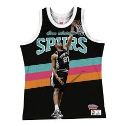 Koszulka bezrękawnik Mitchell & Ness NBA San Antonio Spurs Tim Duncan. Czarne bezrękawniki Mitchell & Ness, bez wzorów, bez kołnierzyka, bez ramiączek. Za 199.00 zł.