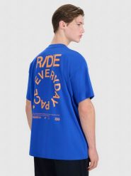 4F T-shirt oversize z nadrukiem męski - niebieski XL. Niebieskie t-shirty 4F, m, bez wzorów, z bawełny, bez kołnierzyka, bez ramiączek. Za 69.99 zł.
