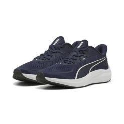 Buty do biegania unisex Skyrocket Lite 2 PUMA. Białe buty do biegania Puma, bez wzorów, bez zapięcia, do biegania. Za 214.95 zł.