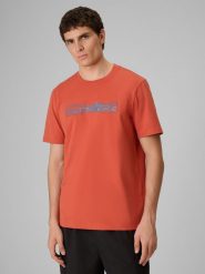 4F T-shirt regular z nadrukiem męski - koralowy XXL. Pomarańczowe t-shirty 4F, m, bez wzorów, z materiału, bez kołnierzyka, bez ramiączek. Za 69.99 zł.