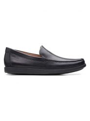 Clarks Skórzane mokasyny "Ferius Creek" w kolorze czarnym rozmiar: 44,5. Czarne botki sznurowane Clarks, bez wzorów, bez obcasa, bez zapięcia. Za 238.84 zł.