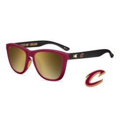 Okulary przeciwsłoneczne dla dorosłych - kategoria 3 z polaryzacją - NBA. Czerwone okulary przeciwsłoneczne KNOCKAROUND. Za 263.00 zł.