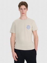 4F T-shirt regular z nadrukiem męski - beżowy XL. Brązowe t-shirty 4F, m, bez wzorów, z bawełny, bez kołnierzyka, bez ramiączek. Za 59.99 zł.