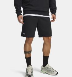 Under Armour UA RIVAL FLEECE SHORTS Szorty męskie. Czarne krótkie spodenki sportowe Under Armour, m, bez wzorów, z bawełny. W wyprzedaży za 139.99 zł.