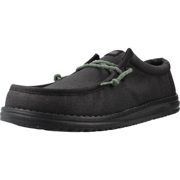 Buty HEY DUDE 41873H Czarny. Czarne buty turystyczne Hey dude, bez wzorów, z tkaniny, bez zapięcia, trekkingowe. Za 249.99 zł.