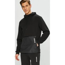 Calvin Klein Performance - Bluza. Czarne bluzy Calvin Klein Performance, l, bez wzorów, z dzianiny, z kapturem. W wyprzedaży za 399.90 zł.