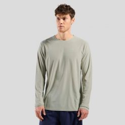 Koszulka z długim rękawem męska Odlo ZEROWEIGHT CHILL-TEC T-shirt crew neck l/s. Białe bluzki z długim rękawem ODLO, l, bez wzorów, bez kołnierzyka, bez ramiączek. W wyprzedaży za 251.99 zł.