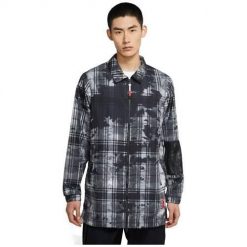 Kurtka uniwersalna męska Nike Kyrie. Czarne kurtki do biegania Nike, m, bez wzorów, z syntetyku, bez kaptura, do biegania. Za 489.00 zł.