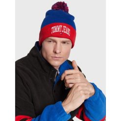 Czapka Tommy Jeans. Czapki zimowe Tommy Jeans, bez wzorów, z jeansu. Za 199.99 zł.