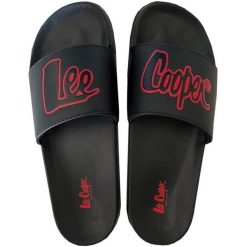 Klapki Lee Cooper LCW-24-42-2484MC czarne. Czarne klapki z syntetyku. Za 128.57 zł.