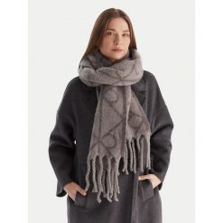 Szalik Calvin Klein. Szare szaliki CALVIN KLEIN, bez wzorów. Za 429.99 zł.