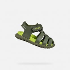 Sandały Geox Model B Sandal Fusbetto Bo Kolor Zielony. Zielone sandały Geox, z tkaniny, bez zapięcia. Za 193.90 zł.
