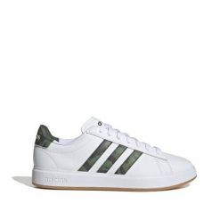 Buty do chodzenia męskie adidas Grand Court Cloudfoam. Białe buty sportowe casual Adidas, bez wzorów, z materiału, bez zapięcia. W wyprzedaży za 229.00 zł.