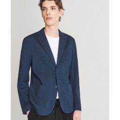 Dzianinowa marynarka slim - Granatowy. Garnitury marki Reserved. Za 239.99 zł.
