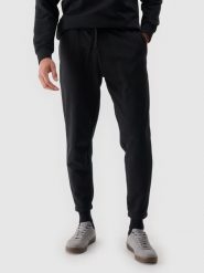 4F Spodnie dresowe joggery męskie - czarne XXL. Czarne joggery i bojówki 4F, na co dzień, l, bez wzorów, z bawełny, sportowe. Za 149.99 zł.