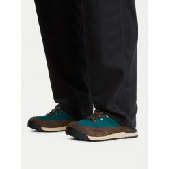 Trekkingi The North Face. Niebieskie buty sportowe casual The North Face, bez wzorów, bez zapięcia. Za 649.99 zł.