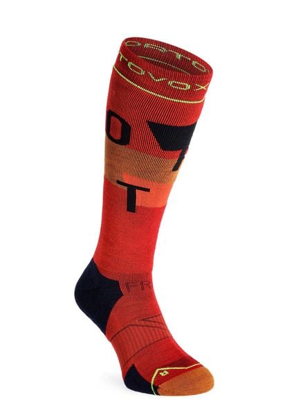 Skarpety narciarskie męskie Ortovox Freeride Long Socks Cozy. Czerwone skarpety ORTOVOX, bez wzorów, z elastanu. Za 179.99 zł.