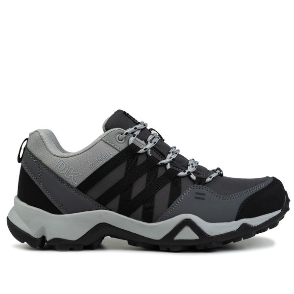 Buty męskie sportowe trekkingowe DK SWAT. Czarne trekkingi DK, bez wzorów, bez zapięcia. W wyprzedaży za 169.00 zł.