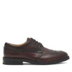Półbuty GINO ROSSI. Brązowe eleganckie półbuty Gino Rossi, bez wzorów, bez obcasa, bez zapięcia. Za 349.99 zł.