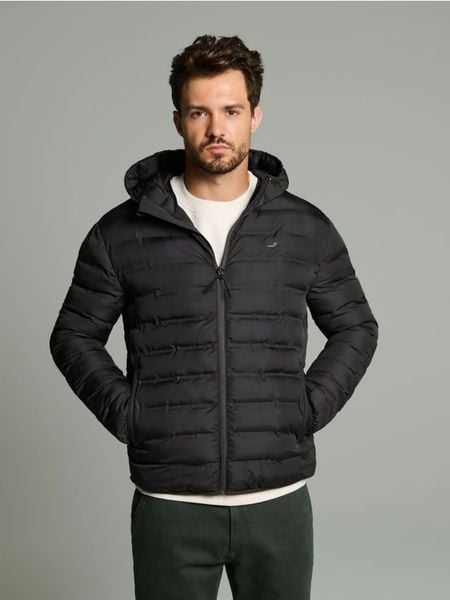 Pikowana kurtka puffer z kapturem - szary. Szare kurtki Sinsay, l, bez wzorów, z kapturem. Za 119.99 zł.