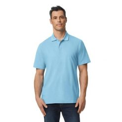 Męska Koszulka Polo Softstyle Pique. Niebieskie koszulki polo GILDAN, m, bez wzorów, bez kołnierzyka, bez ramiączek. Za 60.99 zł.