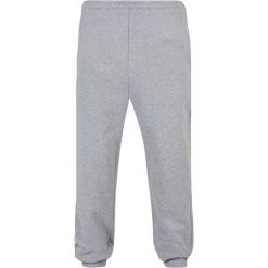 Spodnie do biegania Urban Classics Ultra Heavy. Szare szorty Urban Classics, m, bez wzorów. Za 261.50 zł.