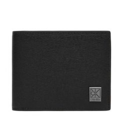 Portfel Calvin Klein. Czarne portfele CALVIN KLEIN, bez wzorów. Za 329.99 zł.