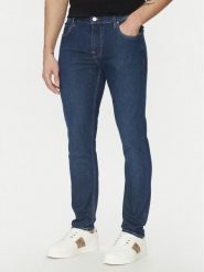 Guess Jeansy M5GA27D5MZ1 Szary Regular Fit. Szare jeansy Guess, m. Za 279.99 zł.