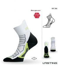 Skarpety funkcyjne RPC. Białe skarpetki sportowe LASTING, bez wzorów, z elastanu. Za 39.00 zł.