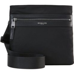 Michael Kors FLAT CROSSBODY Torba na ramię black. Torby na laptopa marki Michael Kors. W wyprzedaży za 431.20 zł.