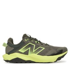 Buty do biegania New Balance. Zielone buty do biegania New Balance, bez wzorów, bez zapięcia, do biegania. Za 449.99 zł.