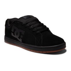 Skórzane buty dla Mężczyzn GAVELER Czarny. Czarne buty sportowe casual DC Shoes, bez wzorów, z gumy, bez zapięcia. Za 266.20 zł.