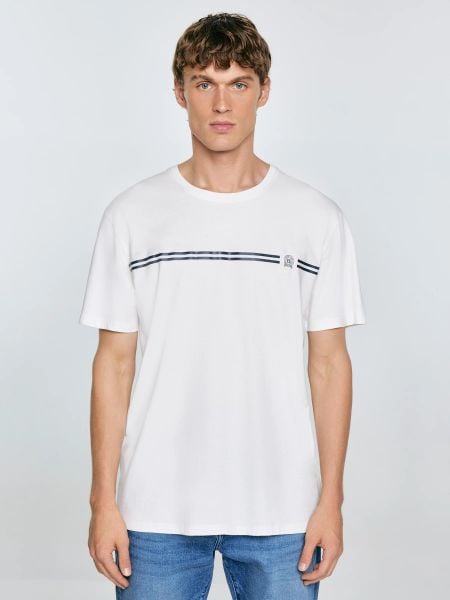 Koszulka męska z nadrukiem biała Misser 100. Białe t-shirty BIG STAR, l, bez wzorów, z bawełny, bez kołnierzyka, bez ramiączek. W wyprzedaży za 59.99 zł.