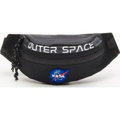 Saszetka NASA - Czarny. Torby na ramię marki House. Za 59.99 zł.