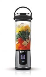 Przenośny blender bezprzewodowy NINJA BC151EUBK, Przenośny, Materiał słoika: wolny od BPA, Pojemność słoika 0,53 L, Kruszenie lodu, Szary. Szare piżamy NINJA, l, bez wzorów, z materiału, bez ramiączek. Za 294.99 zł.