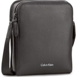 Saszetka CALVIN KLEIN BLACK LABEL - Double Tack Slim Rep K50K503461 001. Saszetki i nerki marki Calvin Klein Black Label. W wyprzedaży za 589.00 zł.